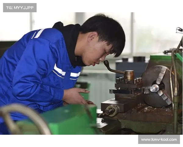 展现职业精神的多种途径与实践方式探讨